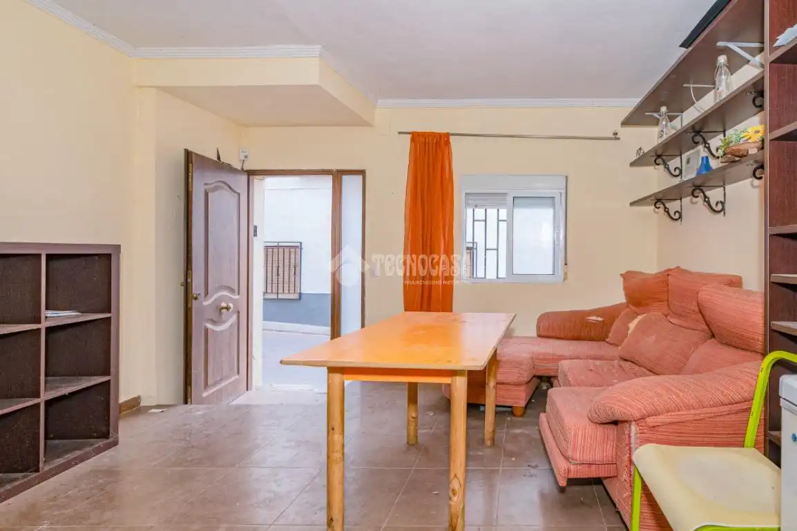Detached homes for sale in Loja  with Terrace and Storage room
