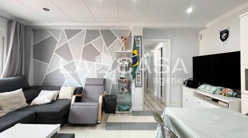 Foto 2 de Piso en venta en Llefià, Badalona