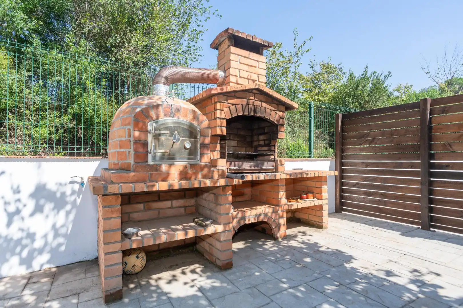 Terrace of Houses for rent in Girona  with Air Conditioner, Private garden and Terrace