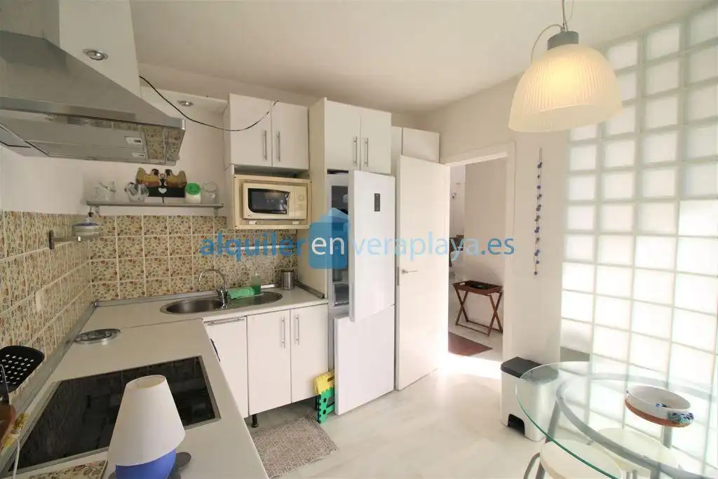 Cuina de Casa o xalet de lloguer en Vera amb Aire condicionat i Terrassa