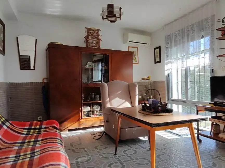 Sala d'estar de Casa o xalet en venda en Cazalegas amb Aire condicionat, Terrassa i Balcó