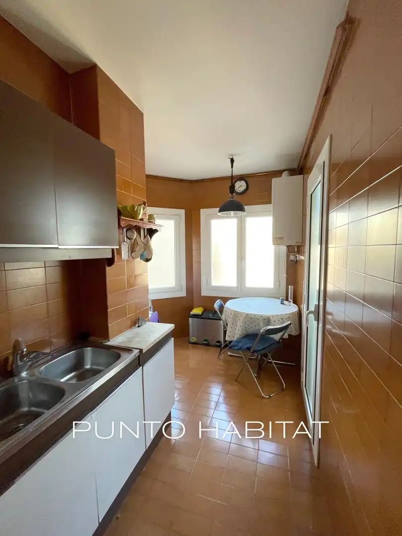 Wohnung zur Miete in Avenida Avinguda República Argentina, El Putget i el Farró