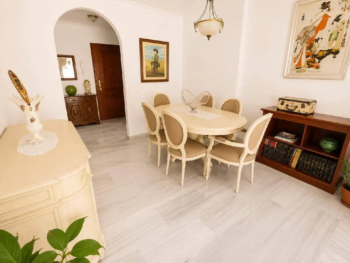 Comedor de Piso en venta en Marbella con Terraza