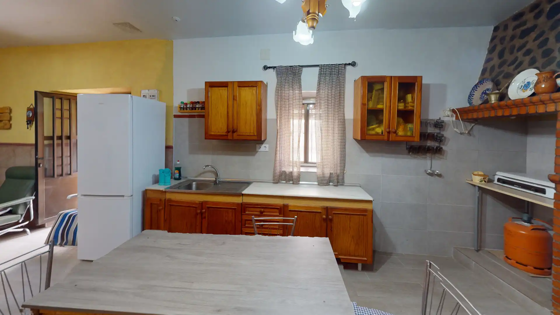 Cocina de Finca rústica en venta en Fiñana con Amueblado, Lavadora y Microondas