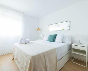 Bedroom of Flat to rent in  Madrid Capital  with Air Conditioner, Heating and Furnished