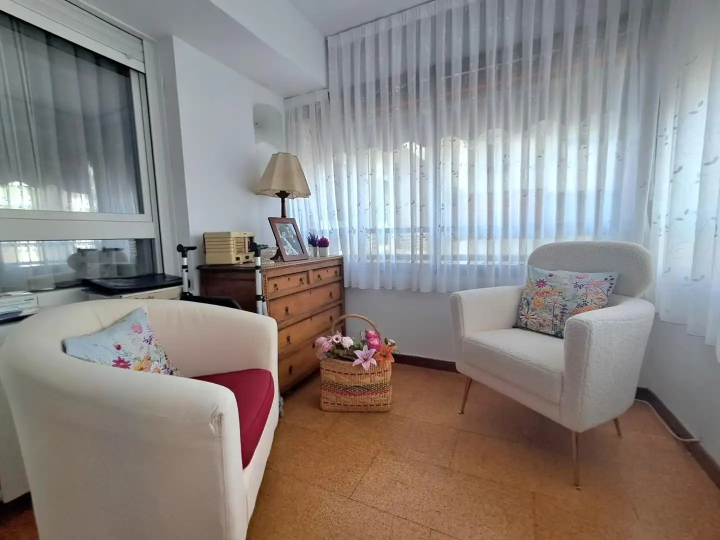 Living room of Flat for sale in Madrid  with Air Conditioner, Heating and Private garden