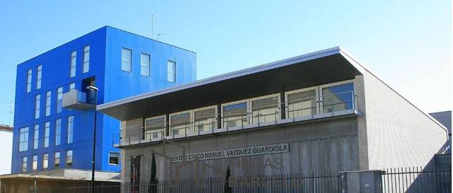 Local comercial en Venta en Oliver