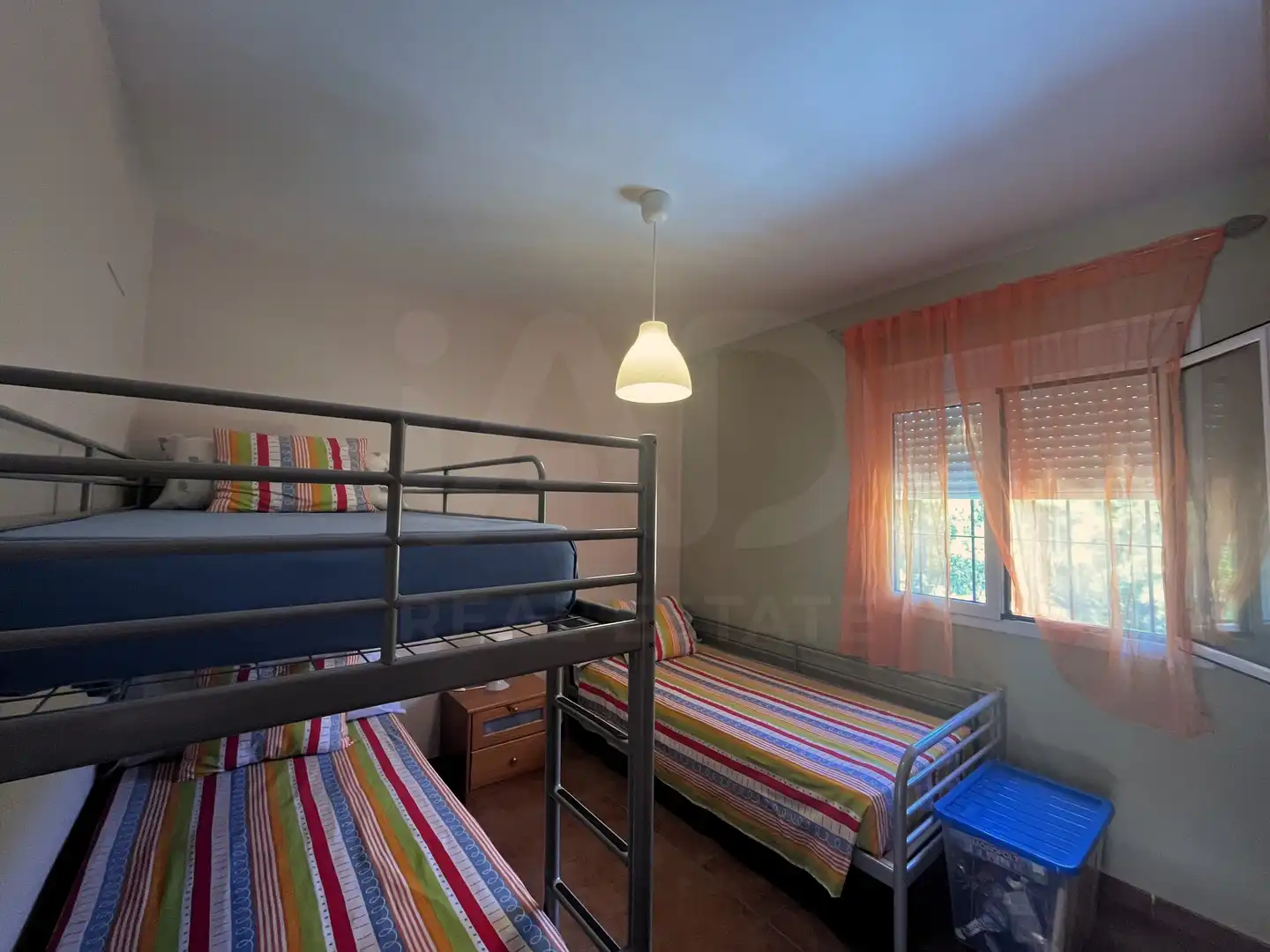 Habitación de Casa adosada en venta en Ayamonte con Calefacción, Terraza y Piscina