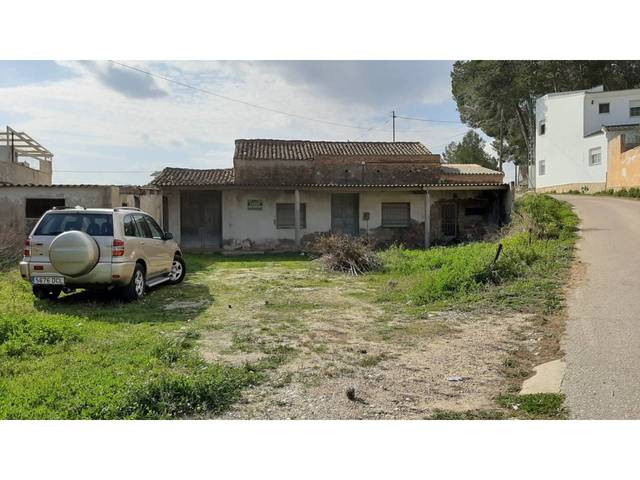 Terreno industrial en Venta en Avenida Diputacion en L'Olleria