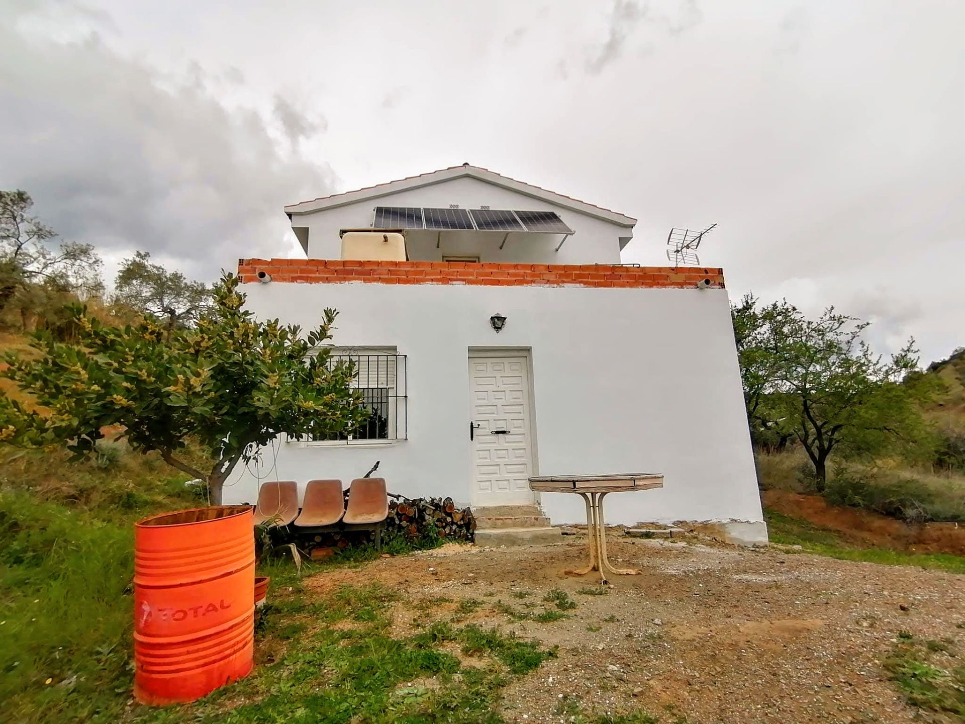 Exterior view of House or chalet for sale in Tolox