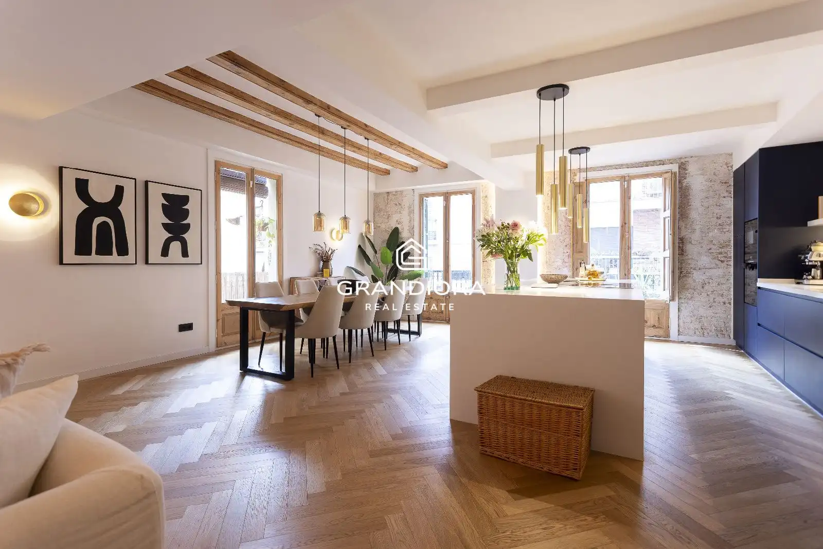 Living room of Flat for rent in Barcelona  with Air Conditioner