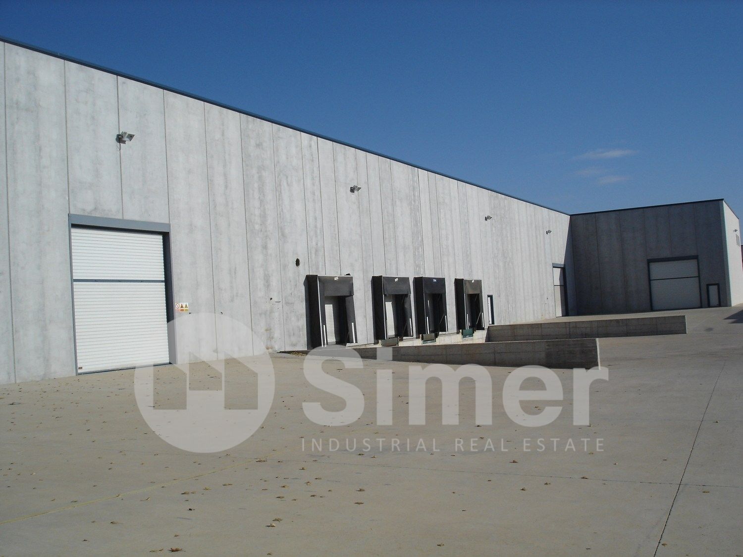 Vista exterior de Nau industrial de lloguer en Les Franqueses del Vallès