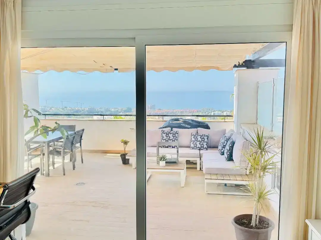 Terraza de Dúplex en venta en Marbella con Aire acondicionado, Terraza y Piscina