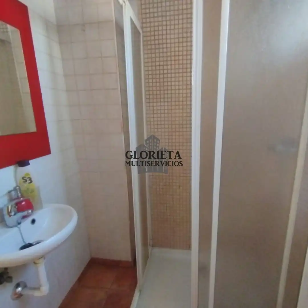 Baño de Piso en venta en Vigo  con Calefacción, Parquet y Terraza