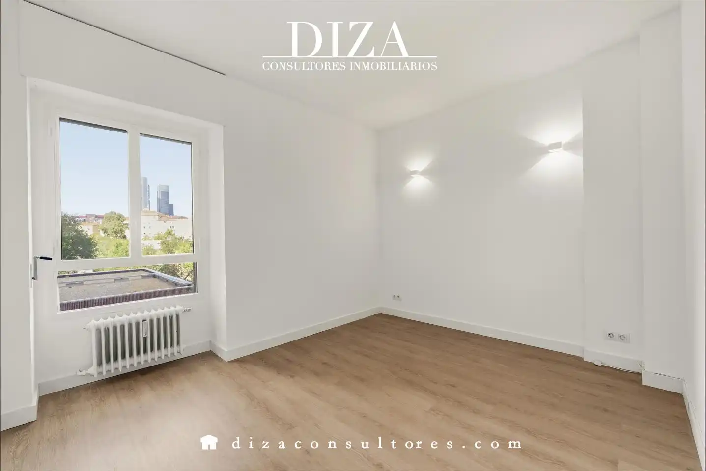 Bedroom of Flat for rent in Chamartín