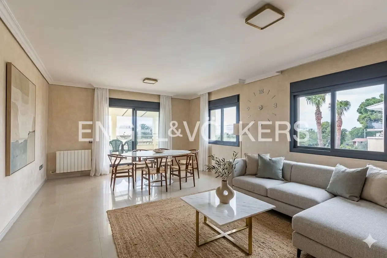 Exterior view of Houses for sale in El Vendrell  with Air Conditioner, Heating and Private garden