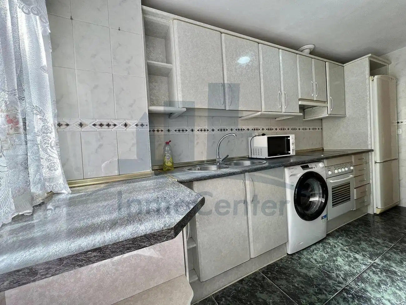 Kitchen of Flat for rent in Badajoz  with Furnished