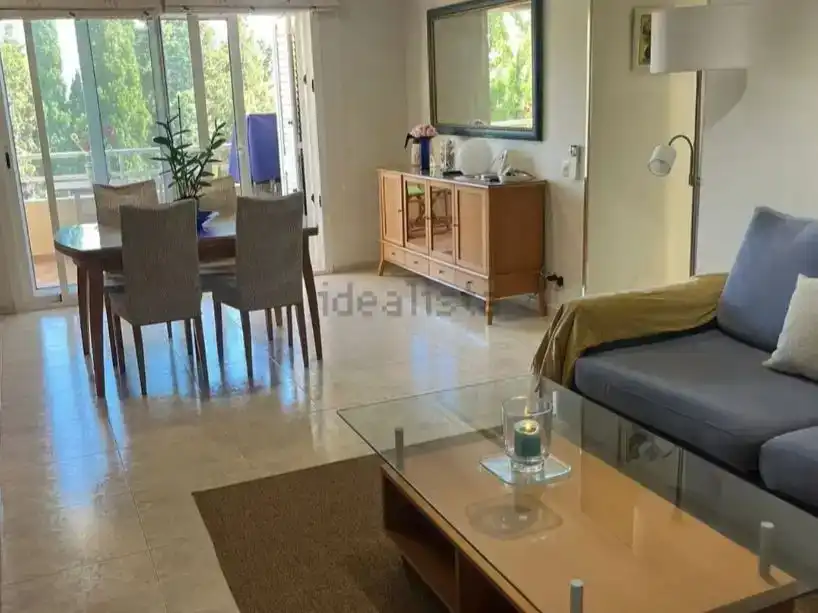 Sala d'estar de Pis en venda en Sant Antoni de Portmany amb Aire condicionat i Balcó