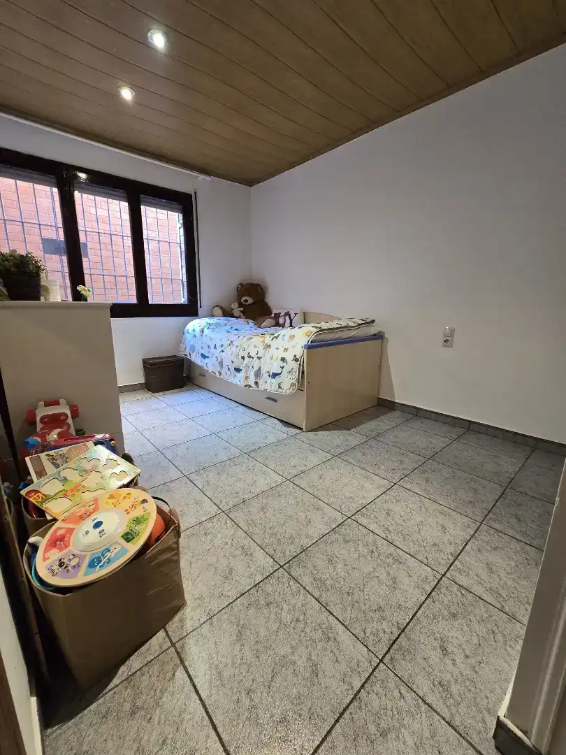 Dormitori de Pis en venda en Terrassa amb Jardí privat i Traster