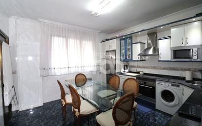 Kitchen of Flat for sale in Portugalete