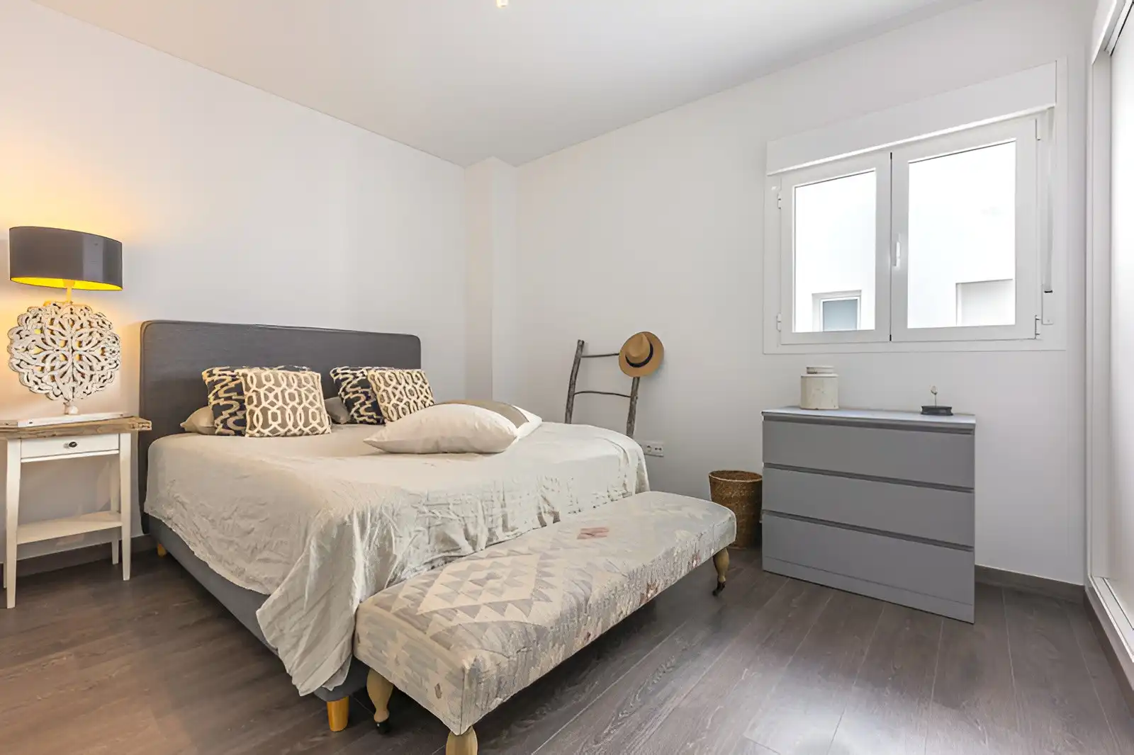 Apartament amb piscina en venda a Estepona Pueblo, imagen 13