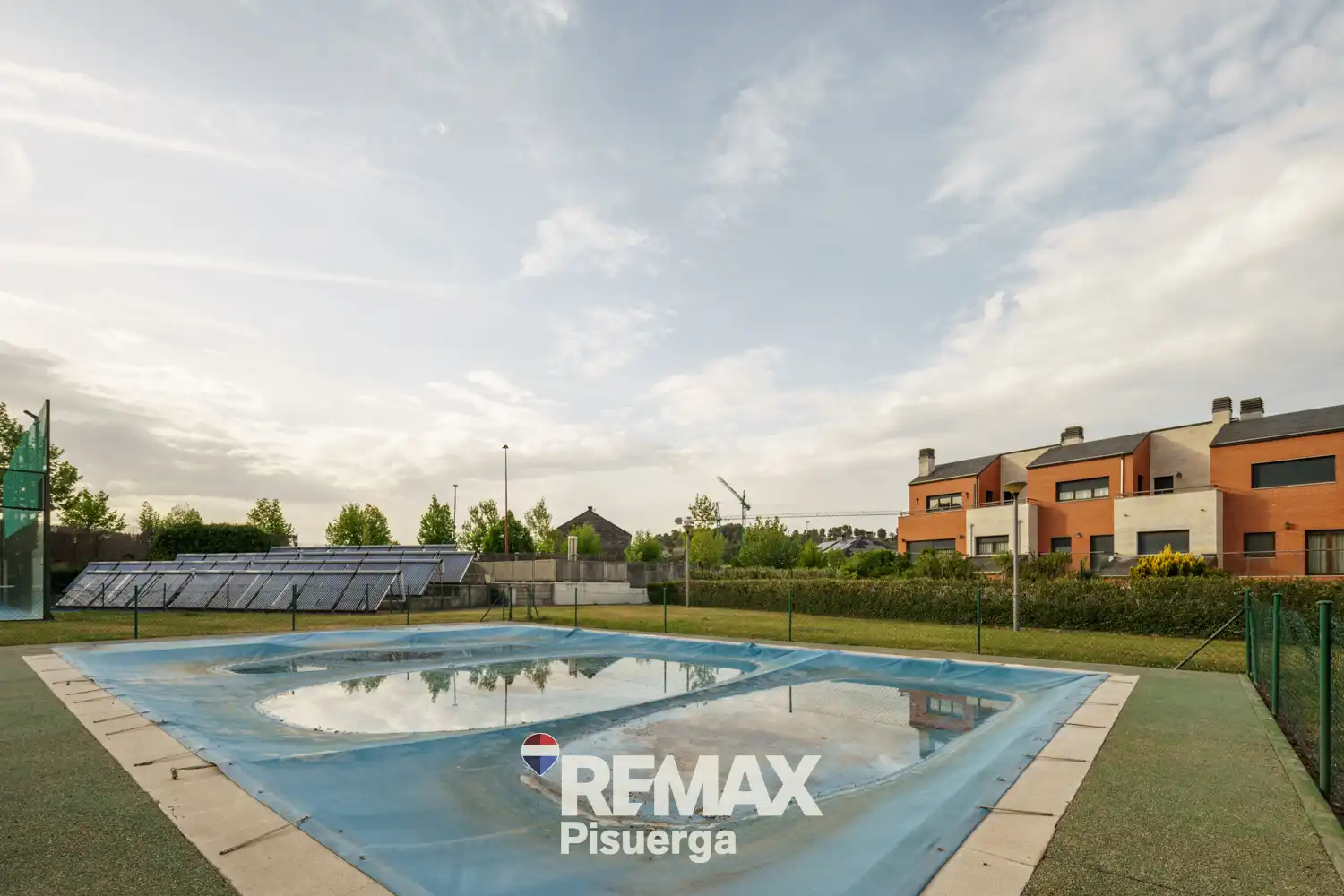 Piscina de Casa o chalet en venta en Valladolid con Aire acondicionado, Jardín privado y Terraza