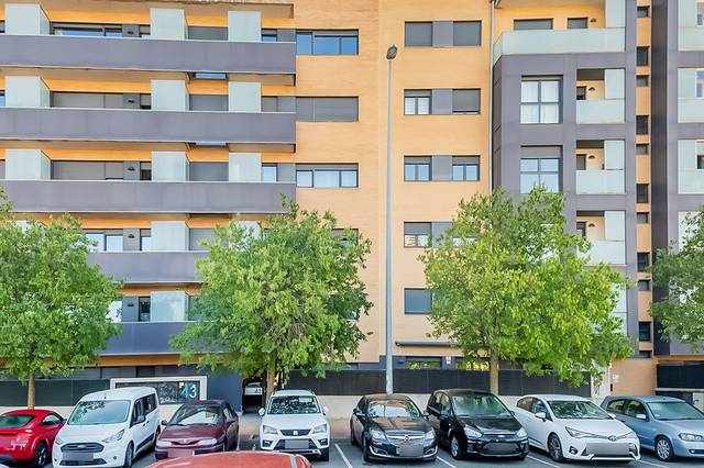 Piso en Venta en C/ Madres de la Plaza de Mayo en Nuevo Artica