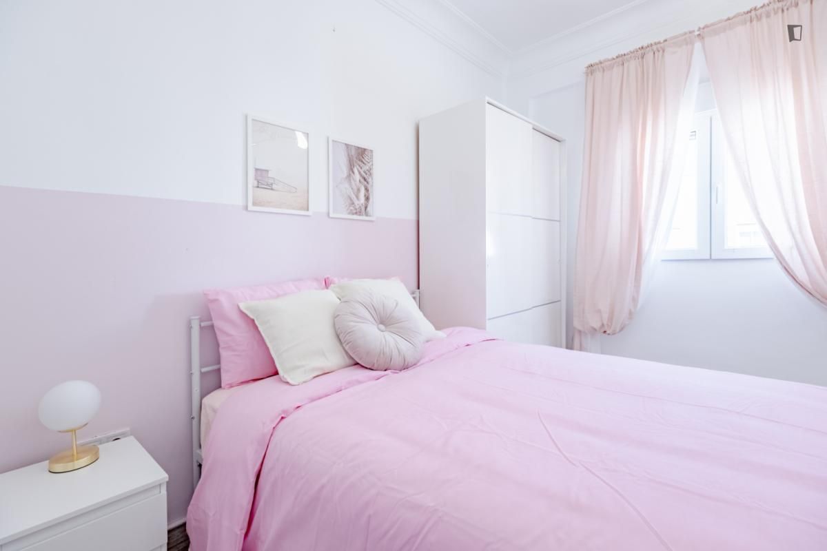 Schlafzimmer von Wohnungen zur untervermieten in Catarroja mit Klimaanlage, Möbliert und Ofen