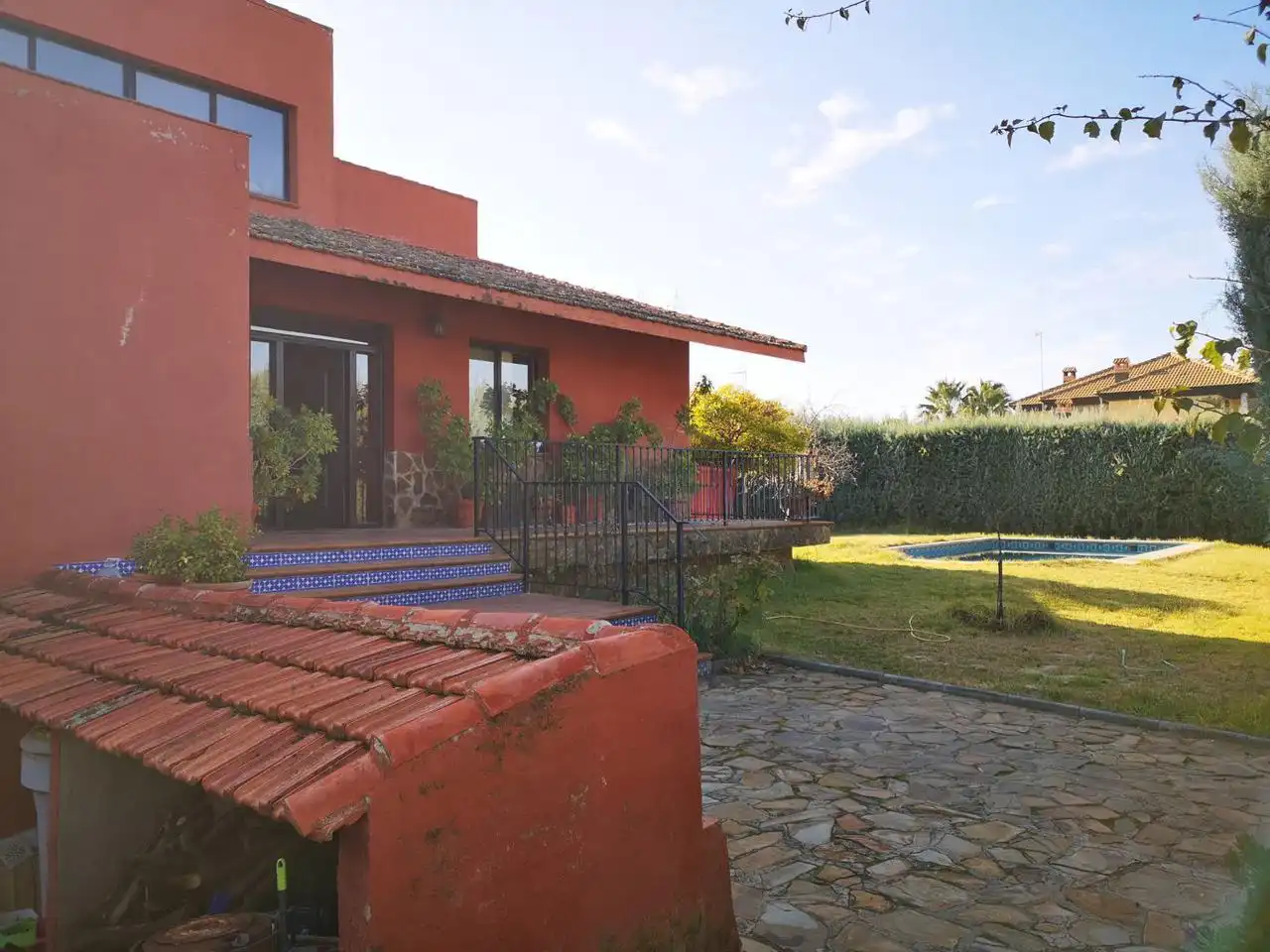 Jardí de Casa o xalet en venda en Linares