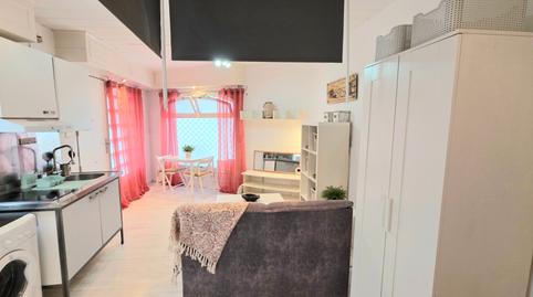 Foto 3 de Estudi de lloguer a Carrer de Lluís Sagnier, 50, El Guinardó, Barcelona Capital