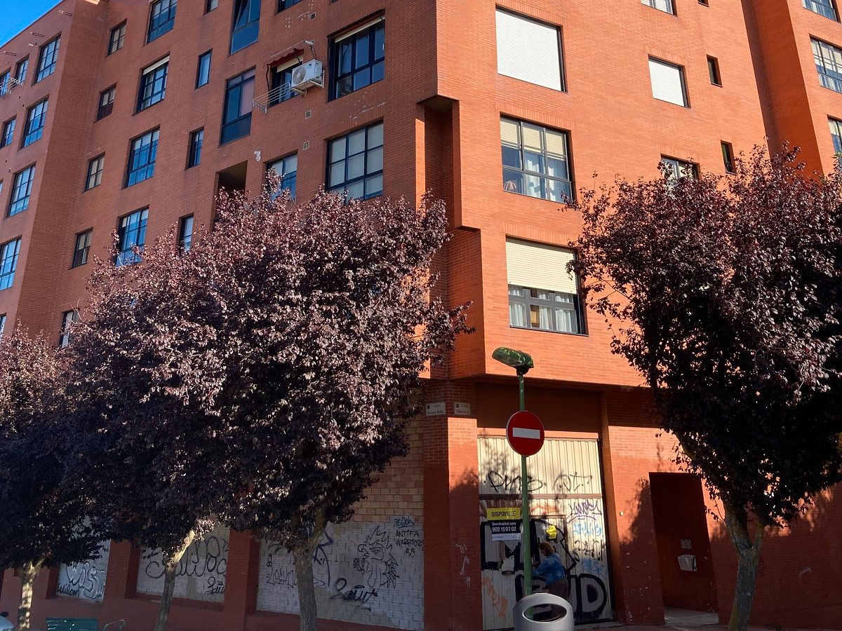Exterior view of Premises for sale in Burgos Capital  with Heating