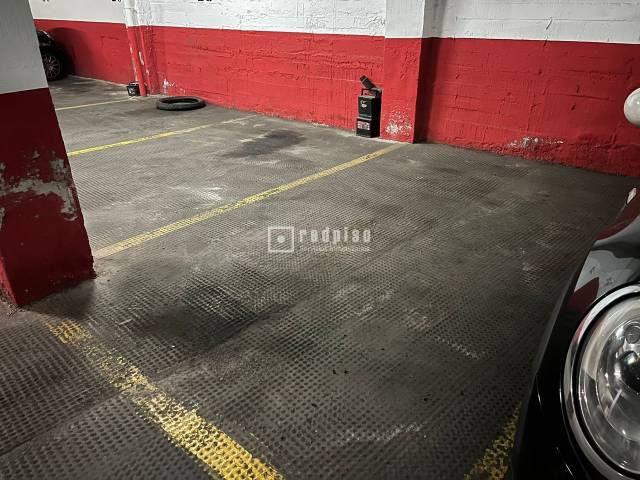 Garaje en Venta en MERCEDES ARTEAGA en Opañel