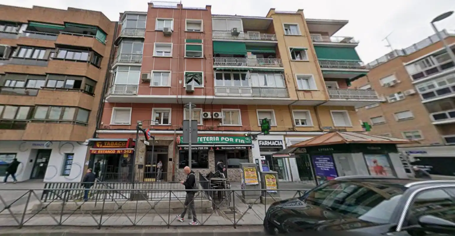 Vista exterior de Casa o chalet en venta en Madrid