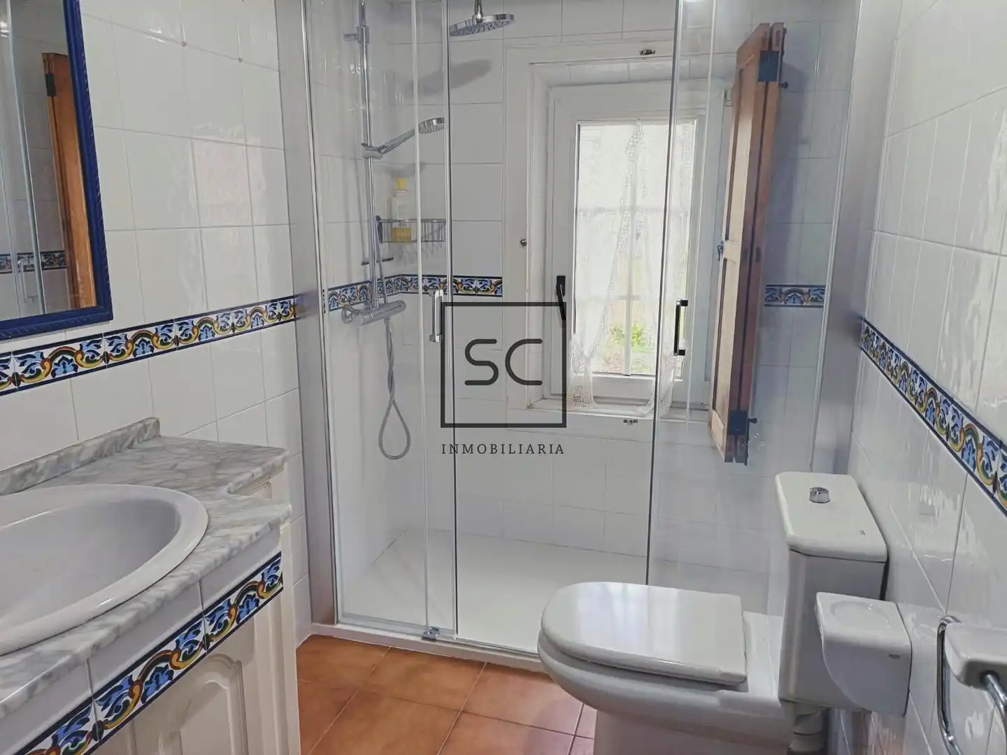 Bany de Casa o xalet en venda en Ferrol amb Calefacció, Jardí privat i Alarma