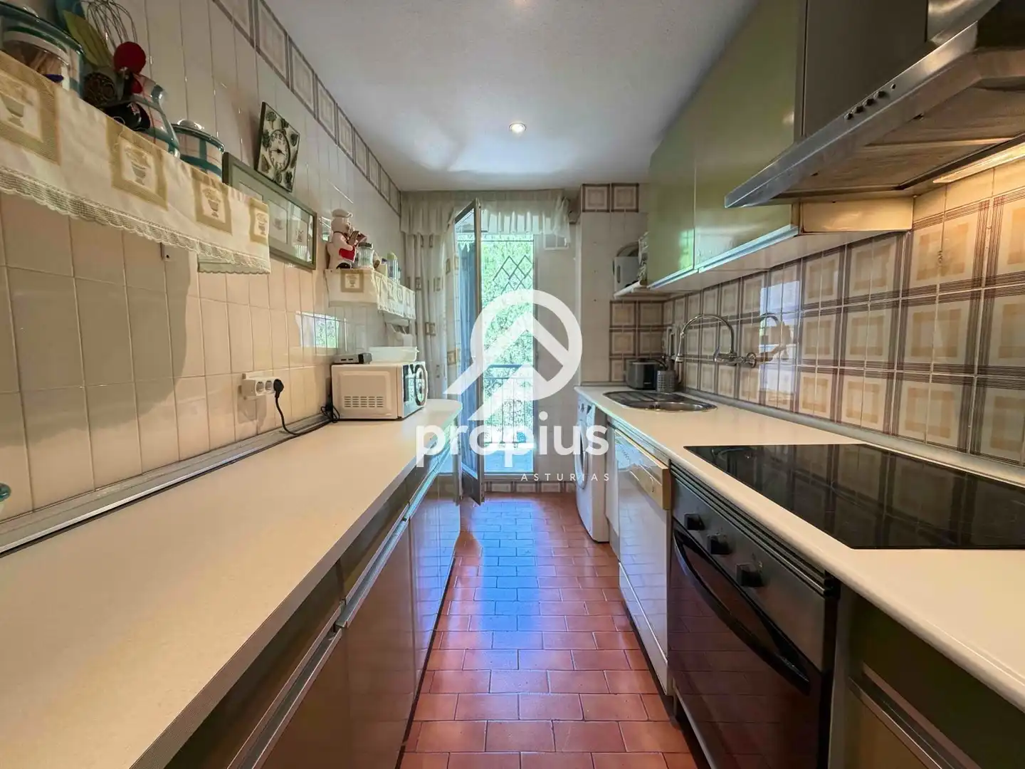 Cocina de Piso en venta en Hoyo de Manzanares con Calefacción, Parquet y Terraza