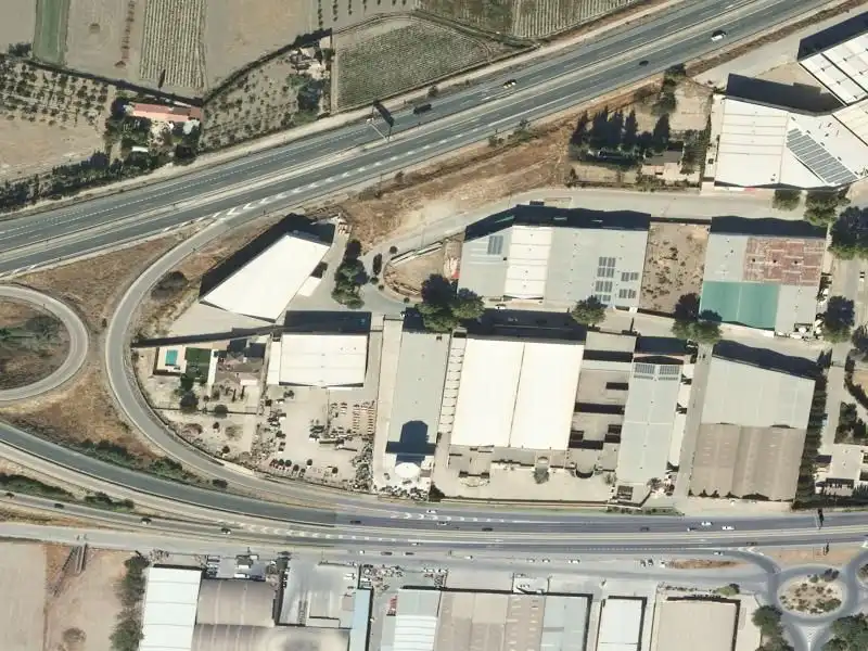 Industrial building for sale in Calle Bernard Vicent, imagen 2