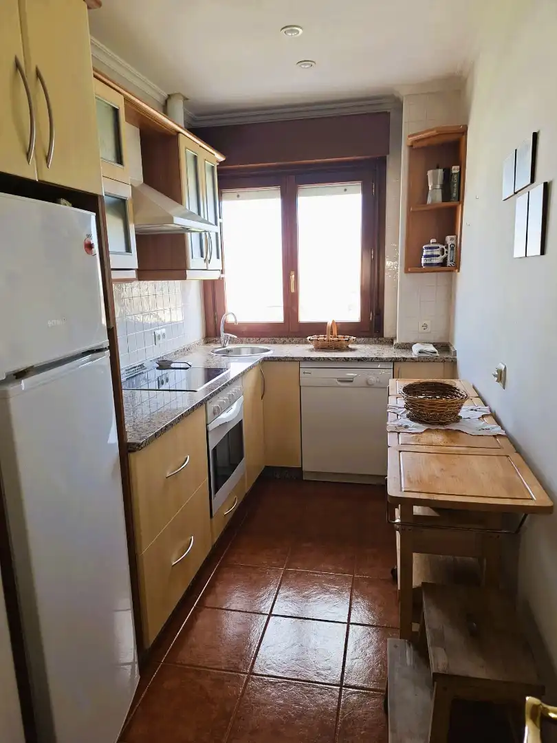 Cocina de Piso en venta en Tapia de Casariego con Calefacción, Amueblado y Horno