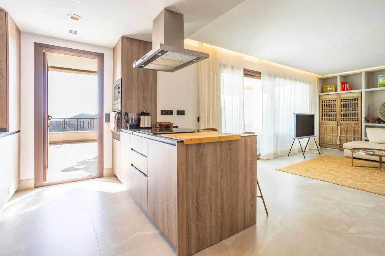 Cocina de Ático en venta en Istán con Calefacción, Jardín privado y Terraza