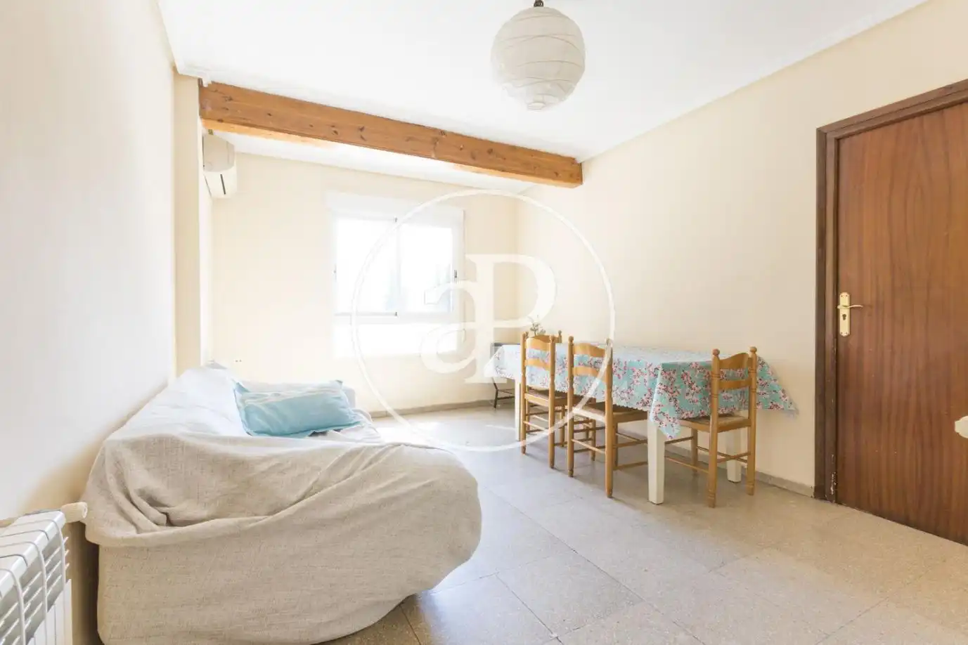 Flat for rent in Carrer de Xile, Mestalla