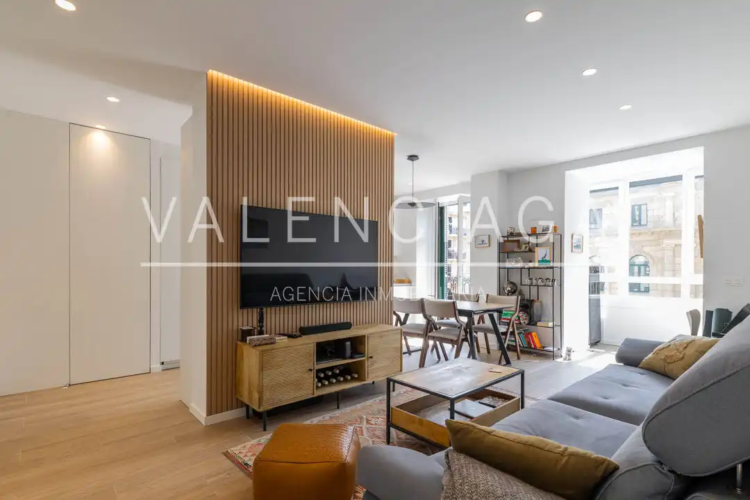Piso con terraza en venta en Parte Vieja, imagen 2