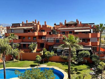 Dúplex amb piscina en venda a Torre del Mar