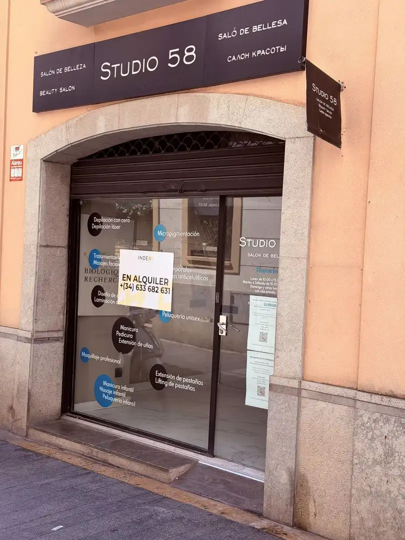 Local comercial de lloguer a Centre
