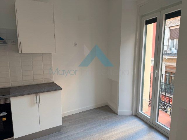 Cocina de Estudio en venta en  Madrid Capital con Aire acondicionado, Calefacción y Parquet