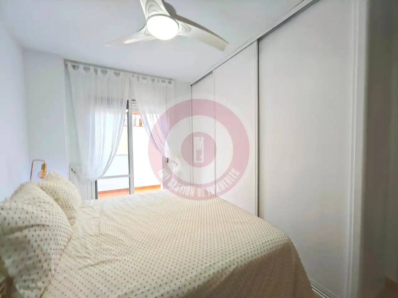 Habitación de Piso en venta en Vélez-Málaga con Aire acondicionado y Terraza