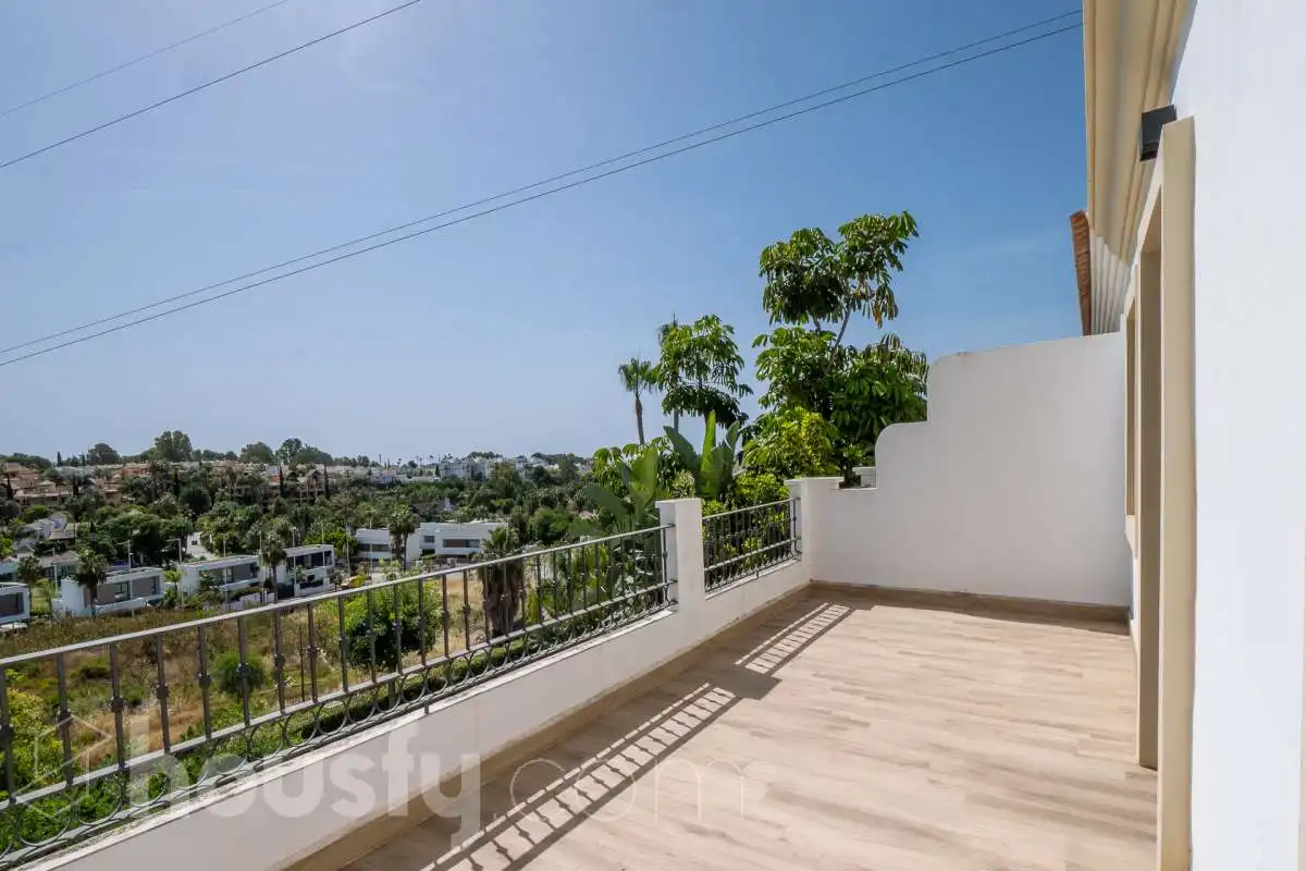 Terrace of Houses for sale in Estepona  with Air Conditioner, Heating and Private garden
