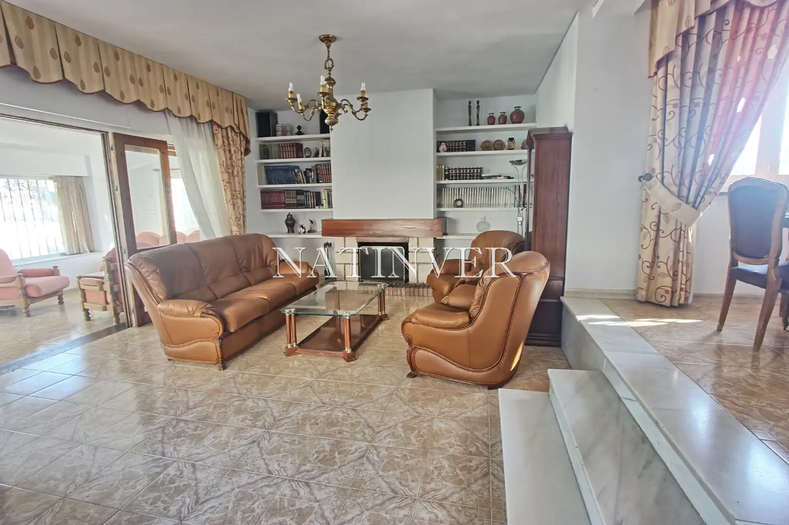 Sala d'estar de Casa o xalet en venda en Málaga amb Jardí privat i Terrassa