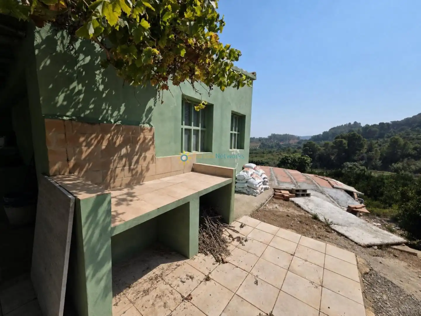 Terrassa de Finca rústica en venda en Sellent amb Terrassa, Traster i Piscina
