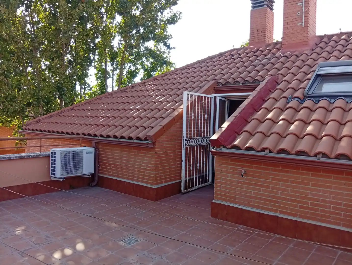 Terrassa de Casa adosada en venda en Daganzo de Arriba amb Aire condicionat, Calefacció i Jardí privat