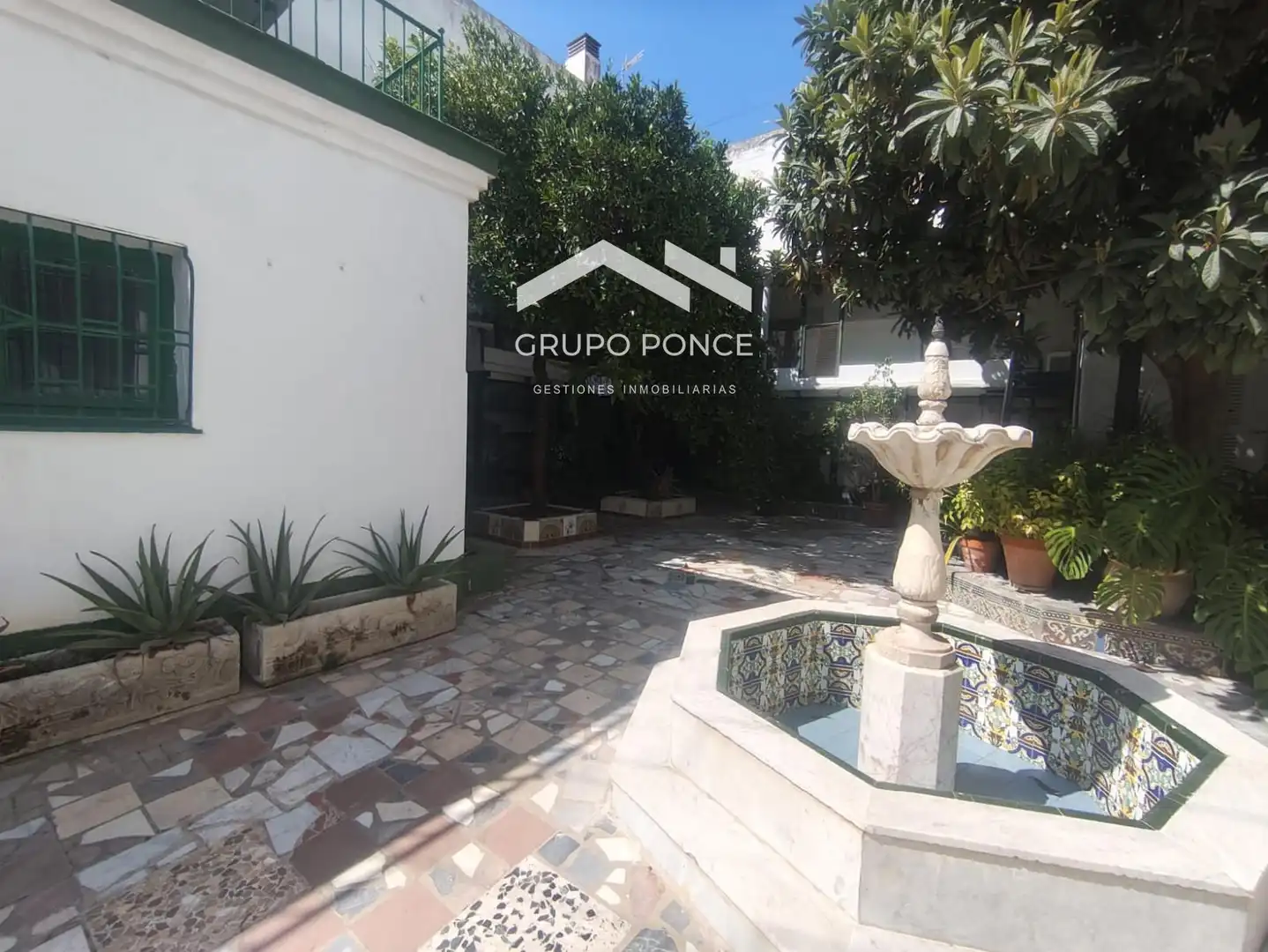 Jardí de Edifici en venda en Puerto Real