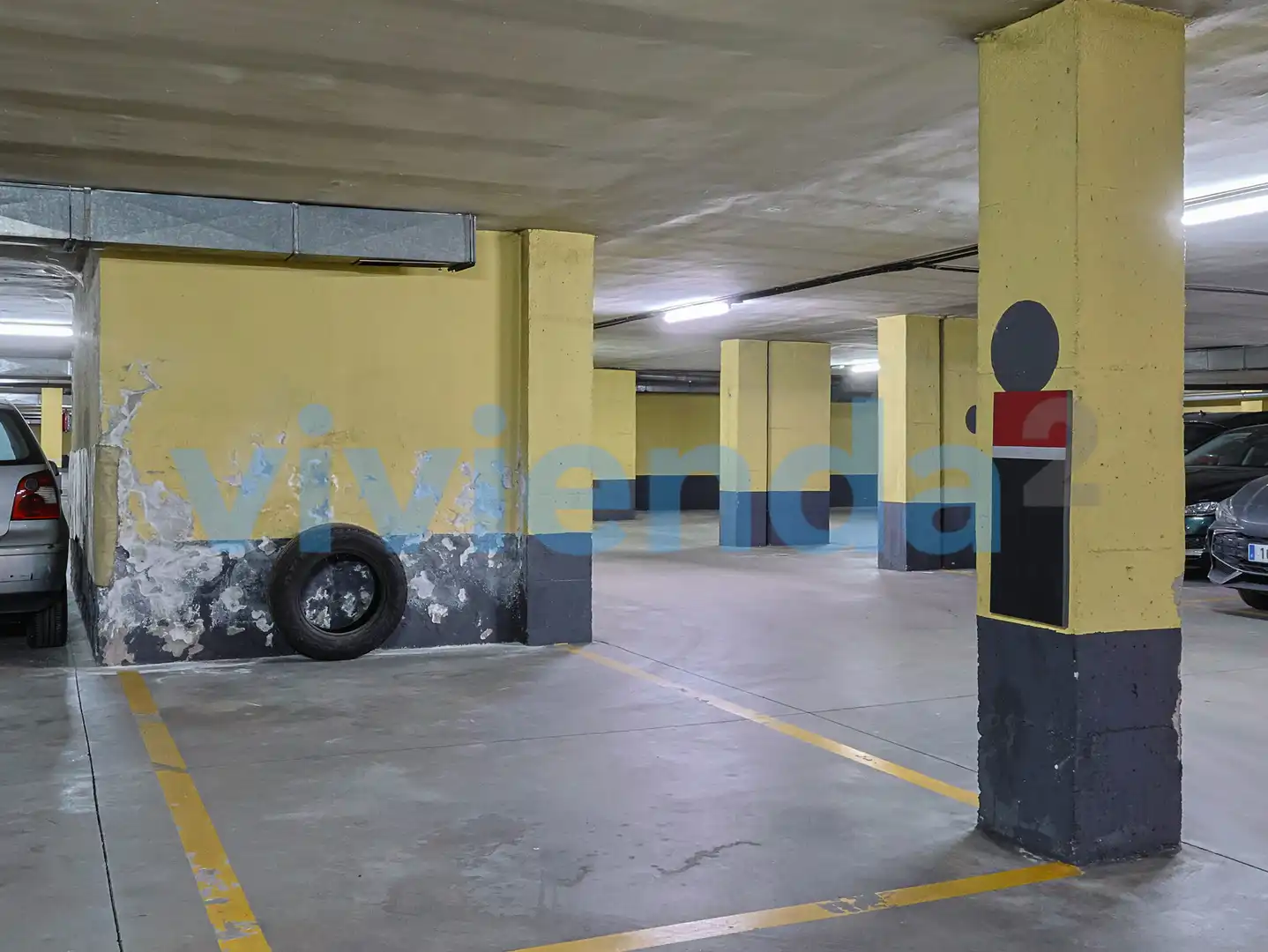 Parking of Flat for sale in Madrid  with Air Conditioner, Terrace and Swimming Pool